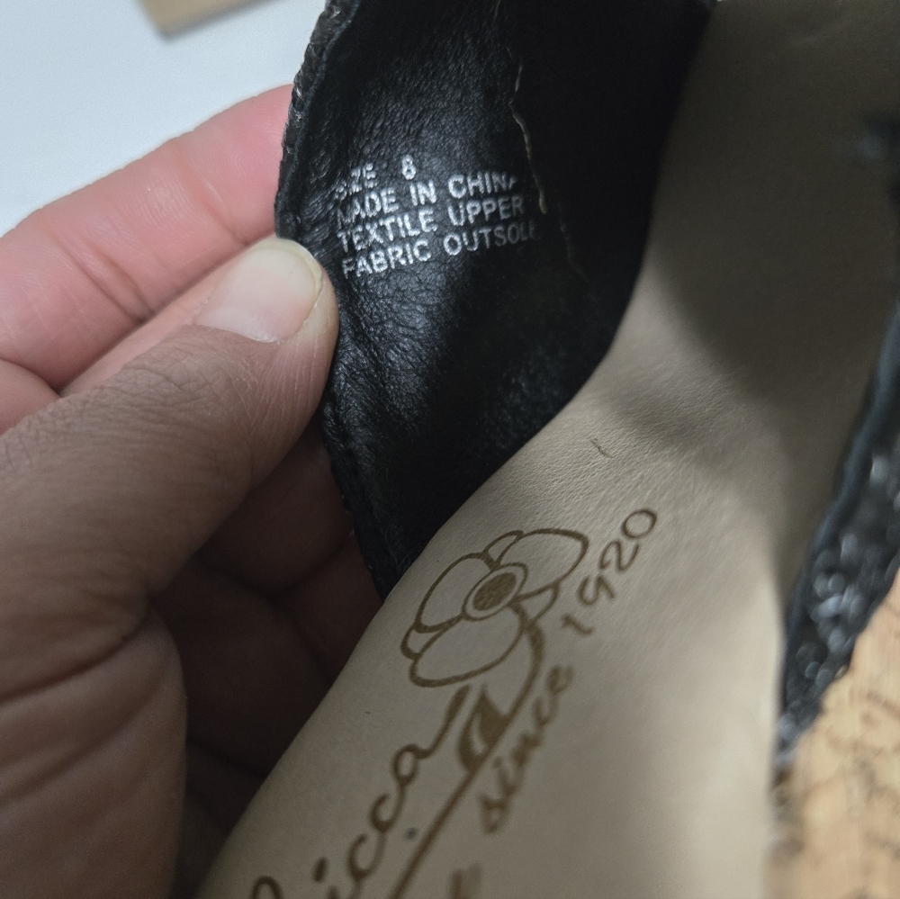 Sbicca Denali Wedge Sandals Black US Women’s Size 8 NIB slip On, Open Toe, Cork - Picture 7 of 12